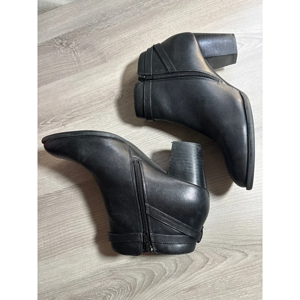 Vionic buttery soft